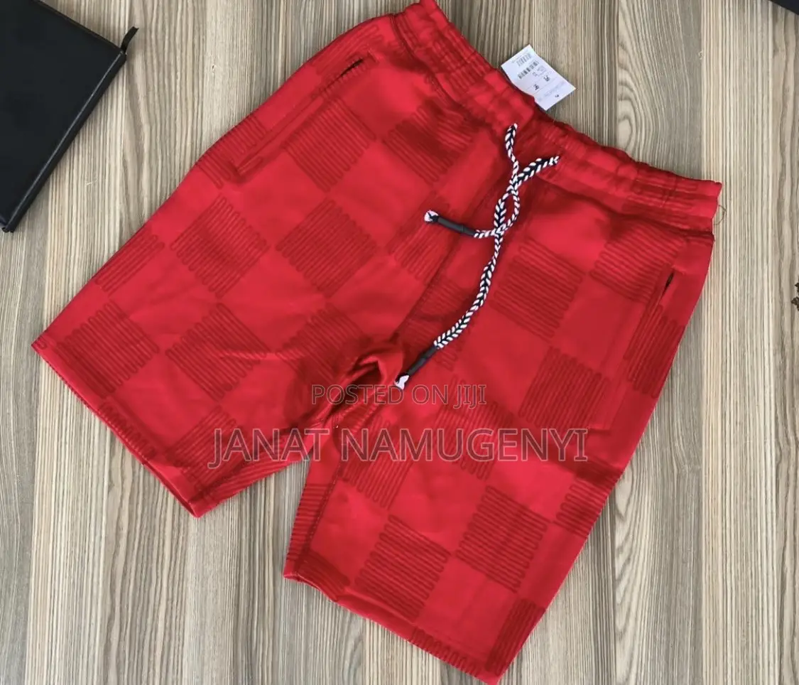 Red Sweater Short