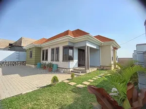 3bdrm Bungalow in Fs Properties Ltd, Goma for sale