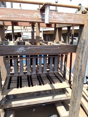 Electric Block Making Machine for Five Blocks