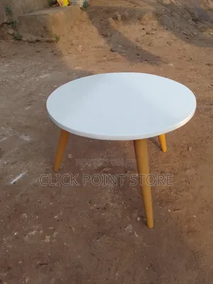 Round Center Table/ Single Coffee Table