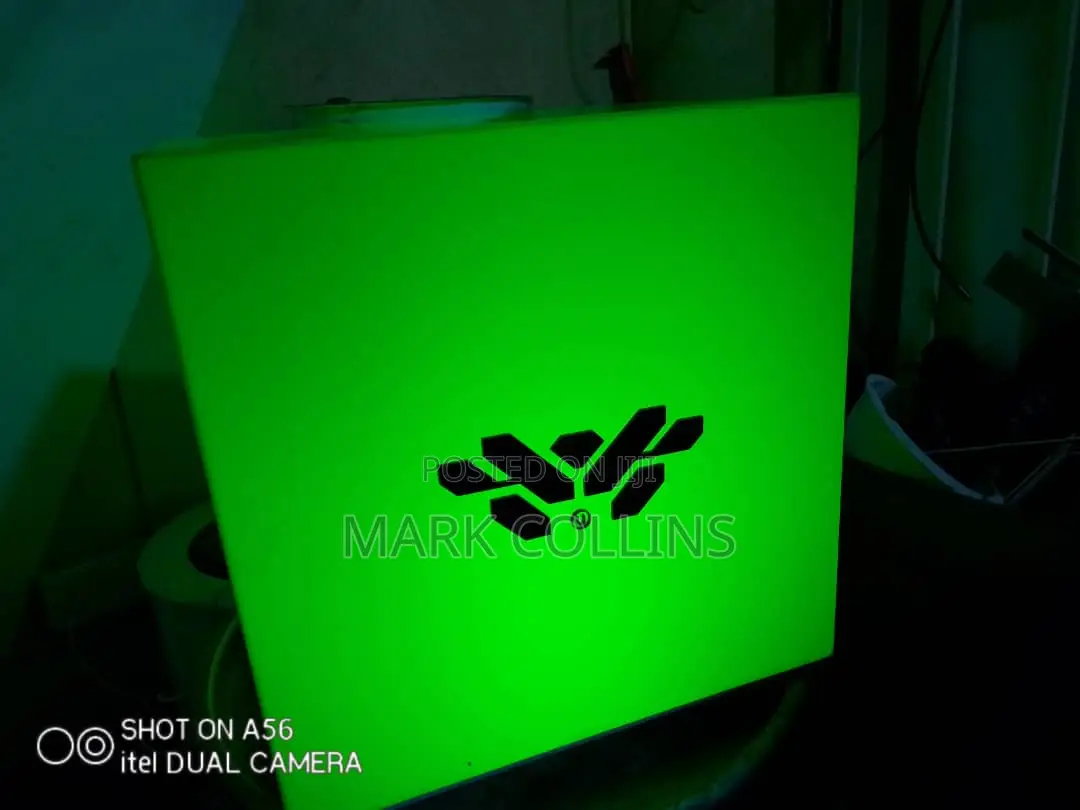 Dj Booth Lightbox