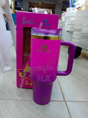 Stanley X Barbie '70s Superstar Quencher