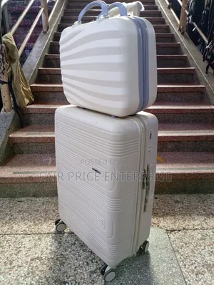 Vip Rubber Plastic Suitcases Set/Medium Size and Beauty Case