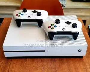 Xbox One S Disc Edition