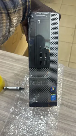 Desktop Computer Dell OptiPlex 9020 4GB Intel Core I5 HDD 500GB