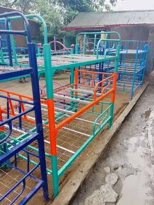 Green and Orange Standard Decker Bed