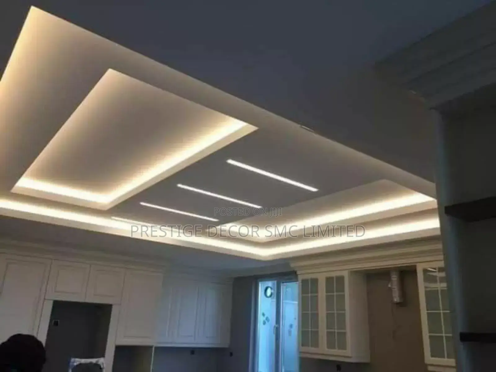 Soo Ellagant Ceiling