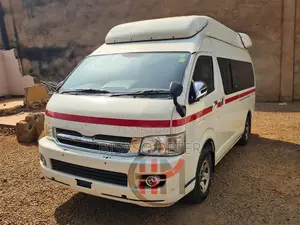 Toyota HiAce 2010 White