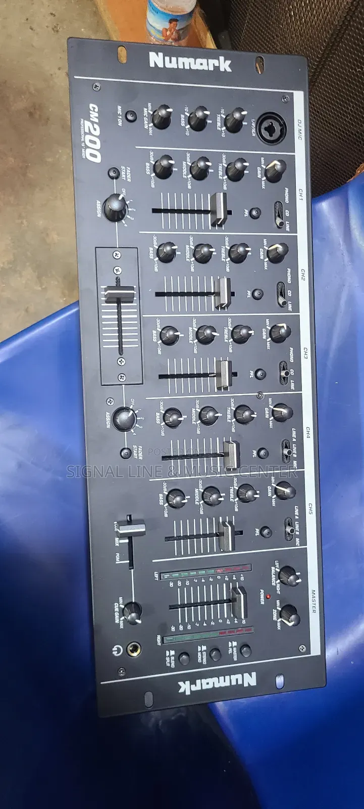 Numark Dj Mixer Cm200