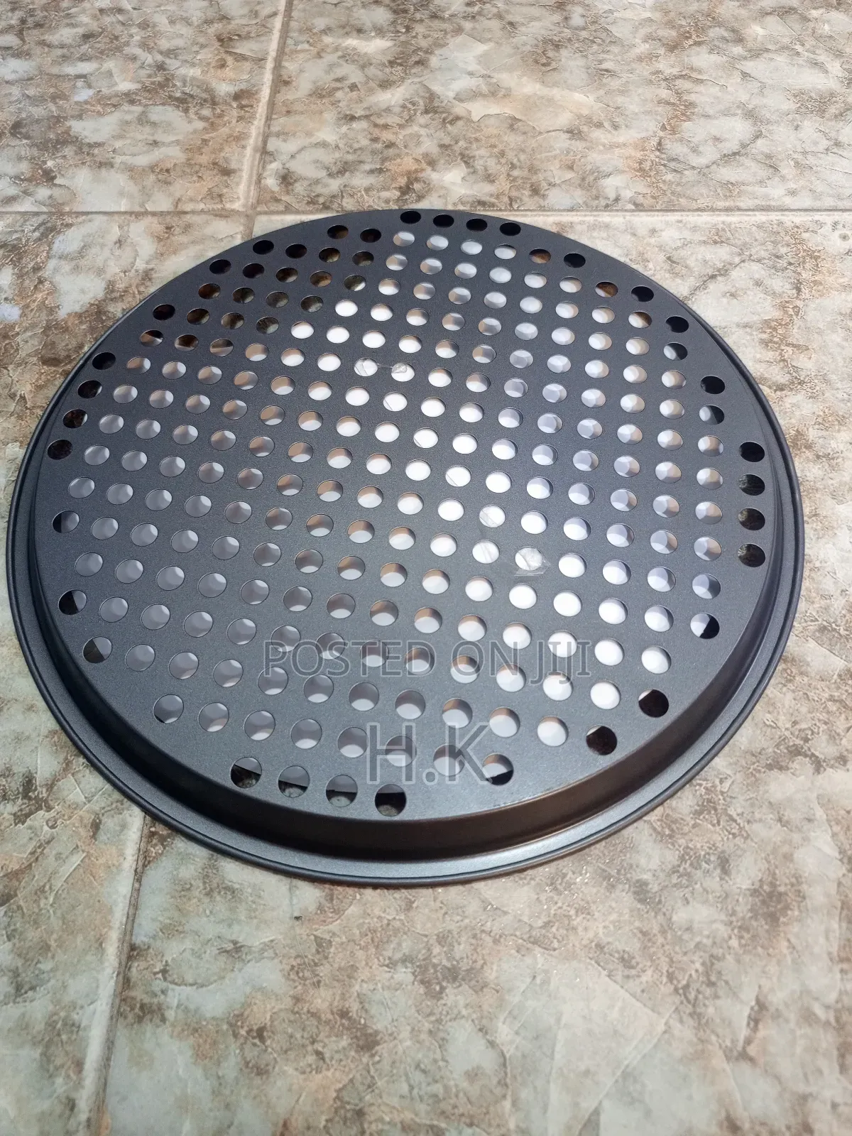 32cm Nonstick Pizza Pan With Holes
