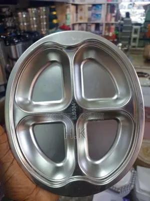 Stainless Steel Round Plate With Four Compartments