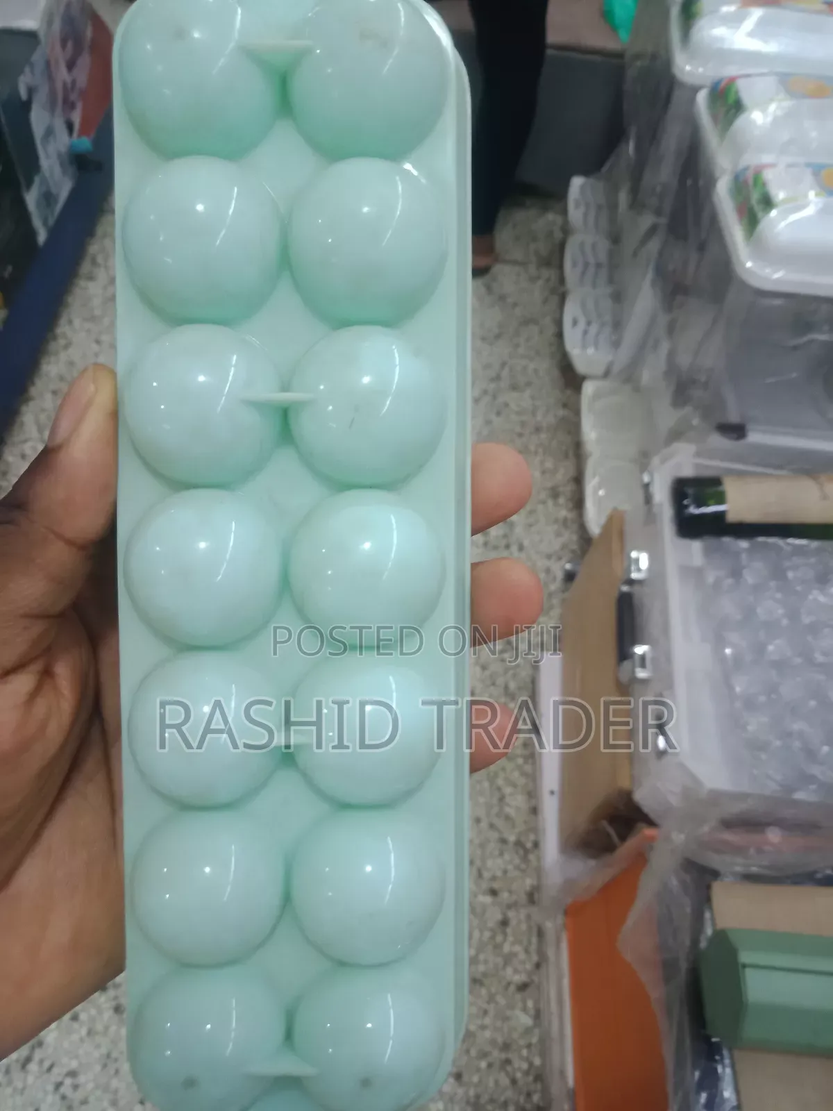 Ball Shape Plastic Ice Cube
