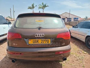 Audi Q7 2014 Gray