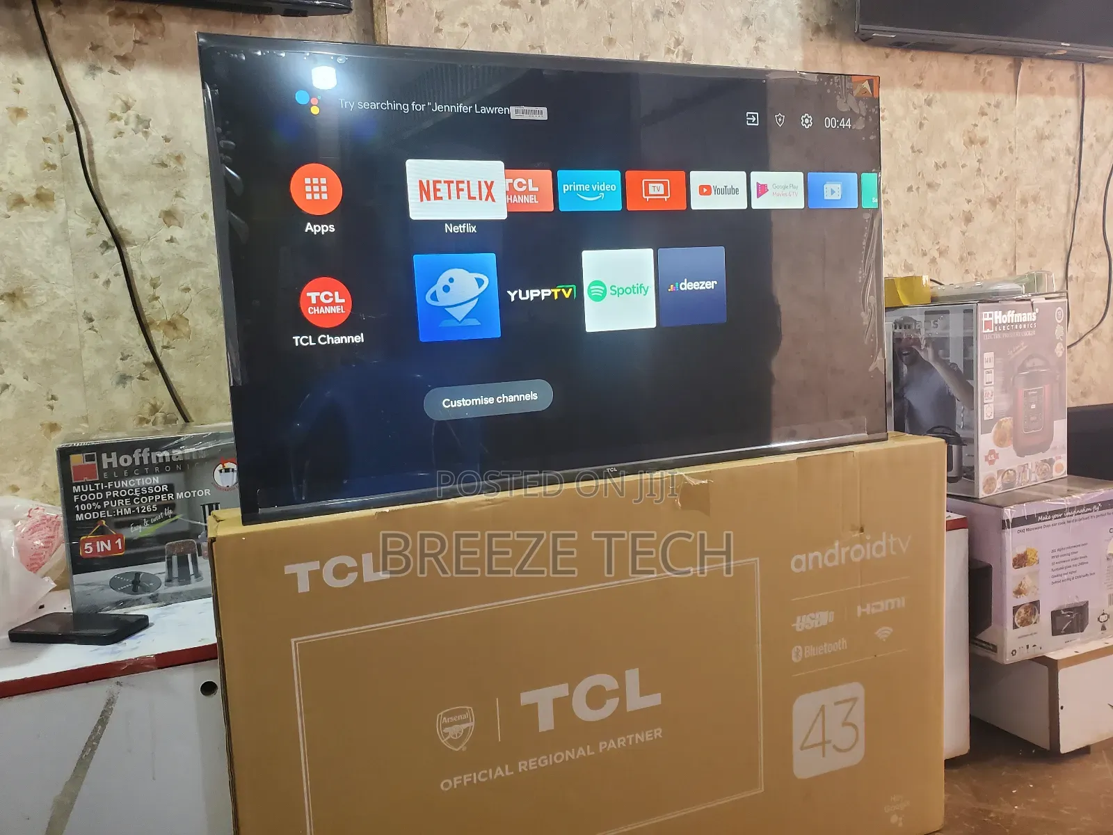 Boxed Tv 43" TCL Smart
