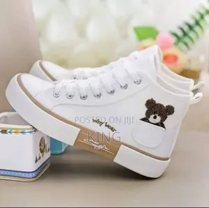 Bold Rate Sneakers