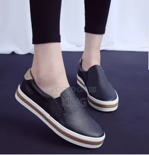 Factual Simple Moccasin Sneakers