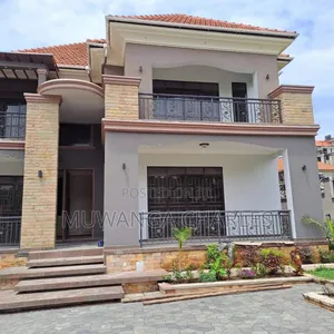 5bdrm Duplex in Fs Properties Ltd, Nakawa for sale