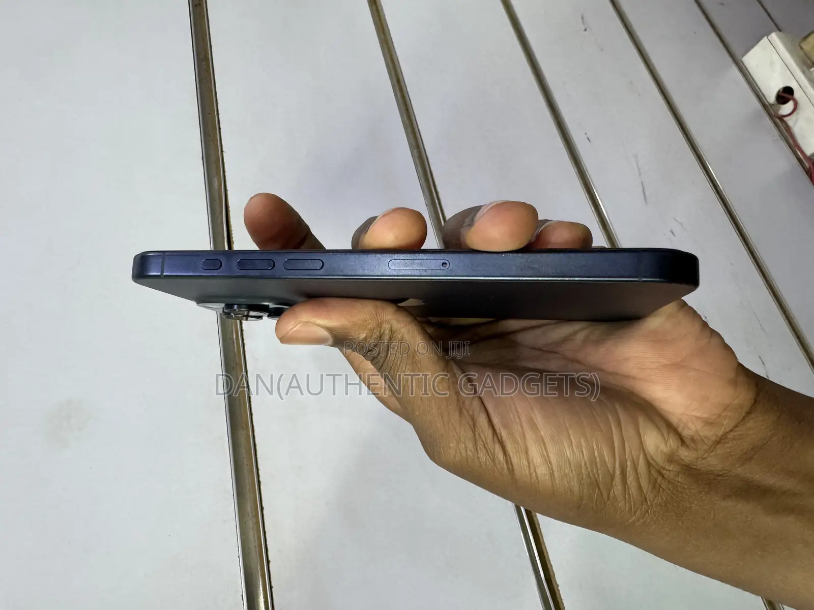 New Apple iPhone 15 Pro Max 256 GB Blue