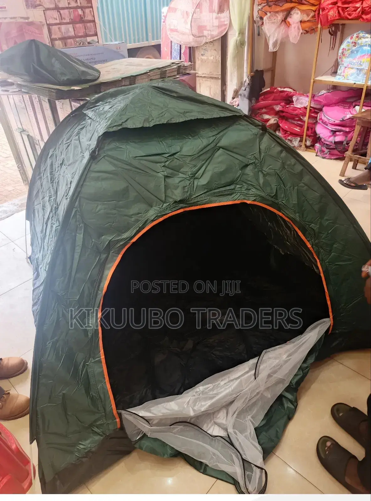 4 Person Waterproof Easy Fold Camping Tent