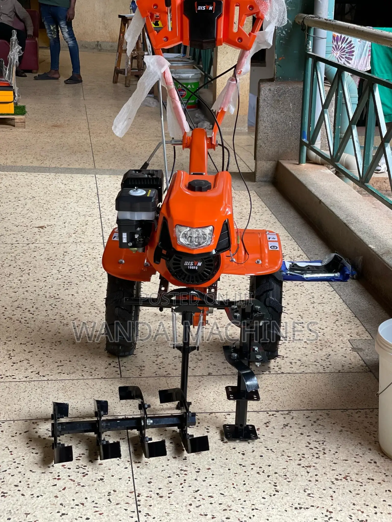 Garden Tiller Machine