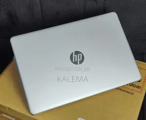 Laptop HP Pavilion 15 8GB AMD Ryzen 3 HDD+SSD 256GB