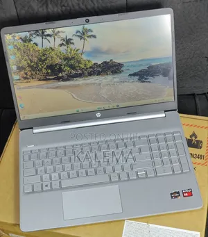 Laptop HP Pavilion 15 8GB AMD Ryzen 3 HDD+SSD 256GB