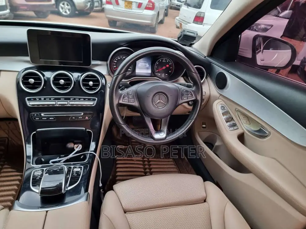 Mercedes-Benz C180 2015 White