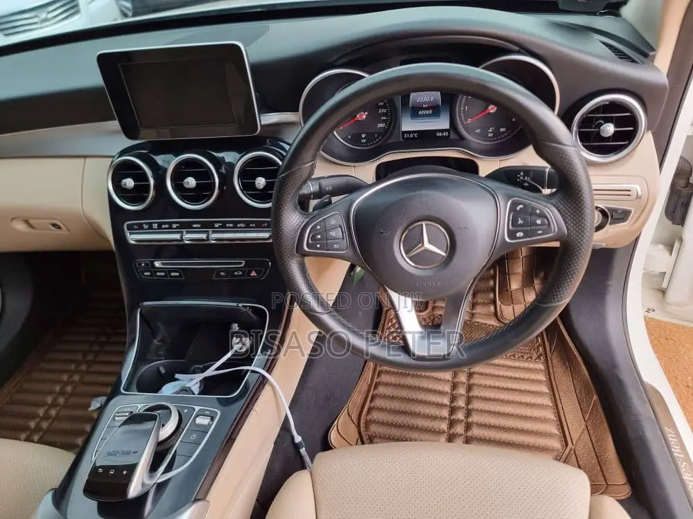 Mercedes-Benz C180 2015 White
