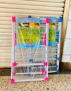 Plastic and Metal Adjustable Height Drying Rack