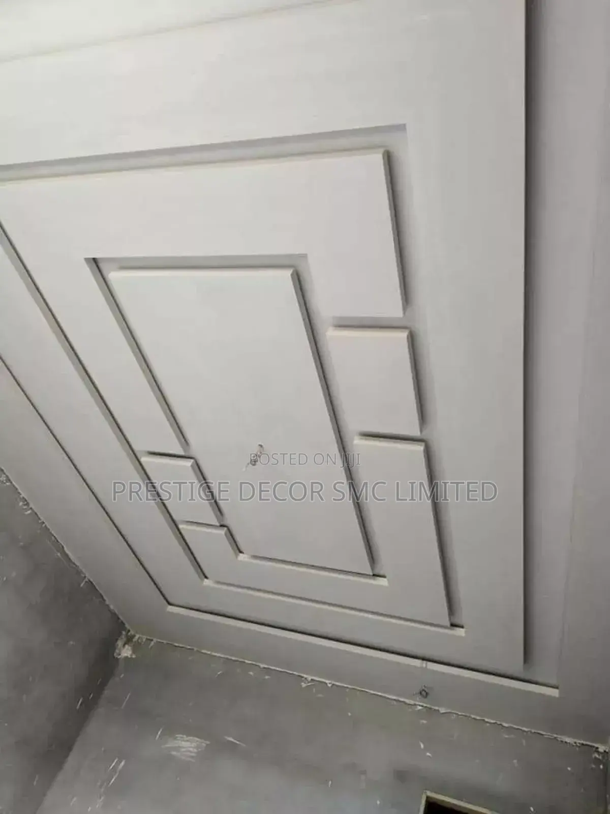 Gypsum Ceiling Attractive Piece