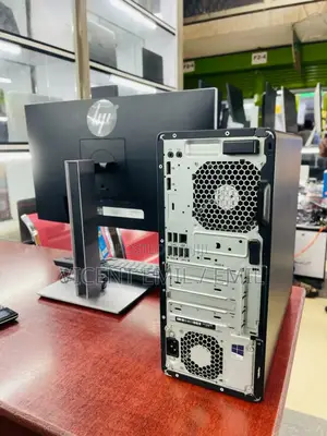 Desktop Computer HP EliteDesk 800 G4 8GB Intel Core I5 HDD 500GB