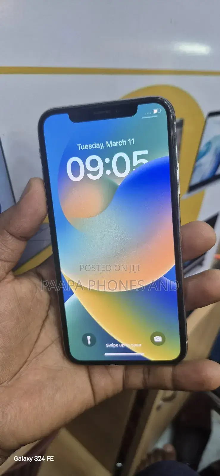 Apple iPhone X 256 GB White