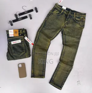 High -End Man Jeans