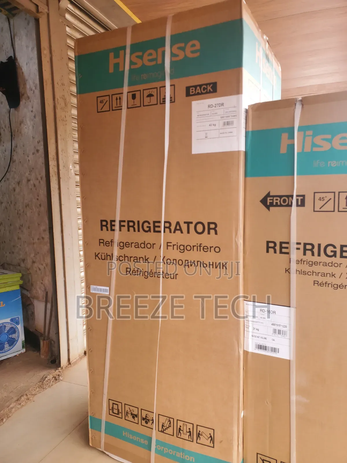 Hisense Fridge 270ltrs With Water Dispenser