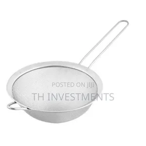 Kitchen Flour Colander Sifter Sieve Oil Mesh Wire Strainer