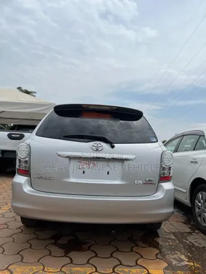 Toyota Corolla Fielder 2012 Silver