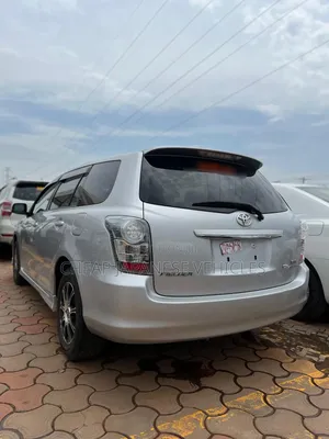 Toyota Corolla Fielder 2012 Silver