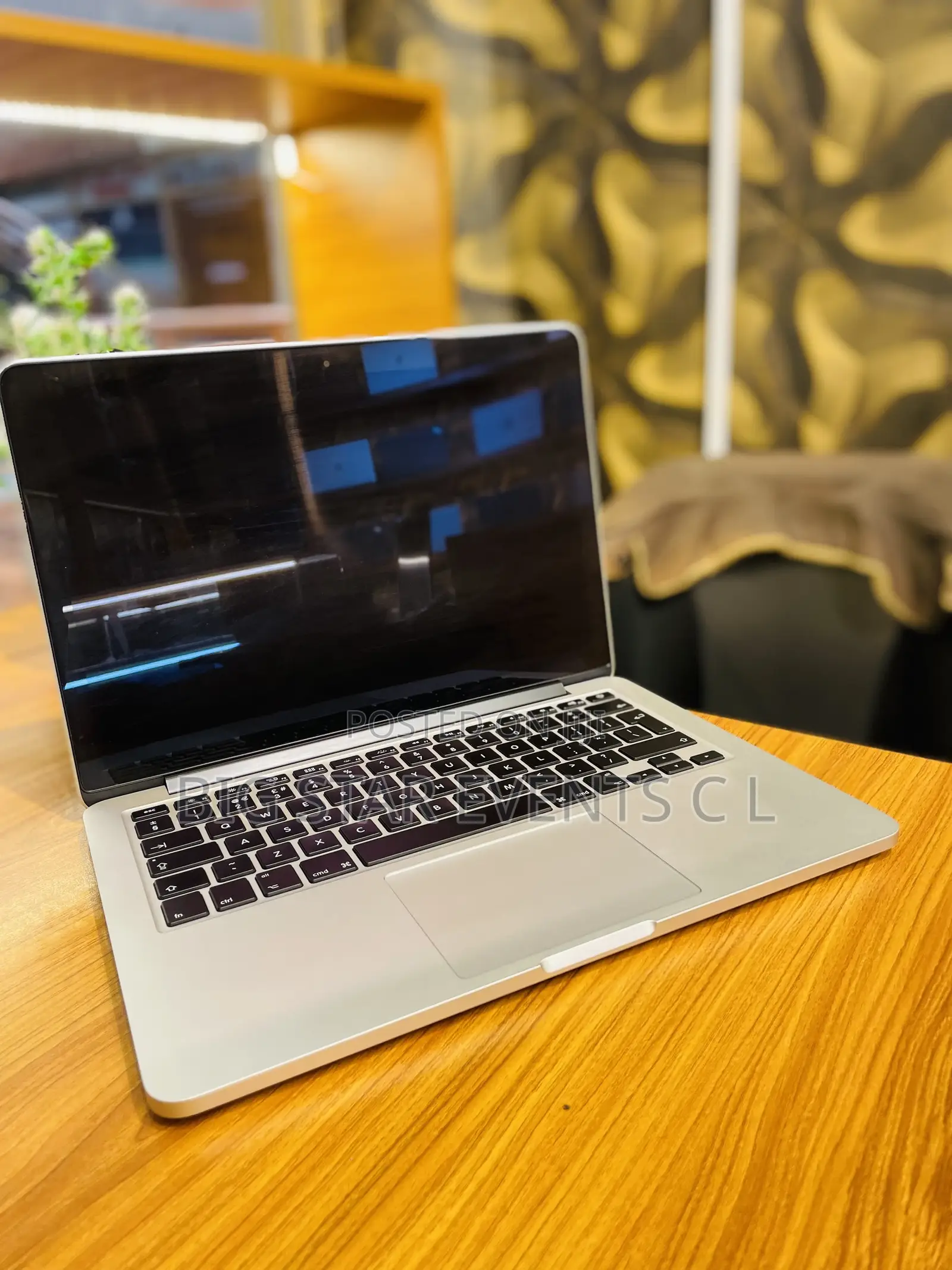 Laptop Apple MacBook Pro 8GB Intel Core I5 SSD 128GB