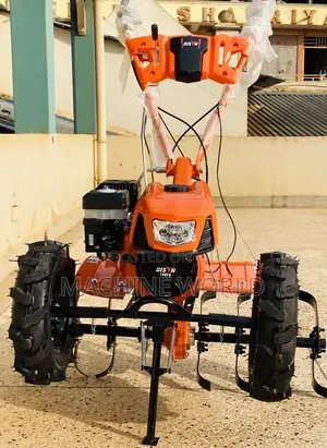 Walking Tractor / Bison Tiller With Head Lights