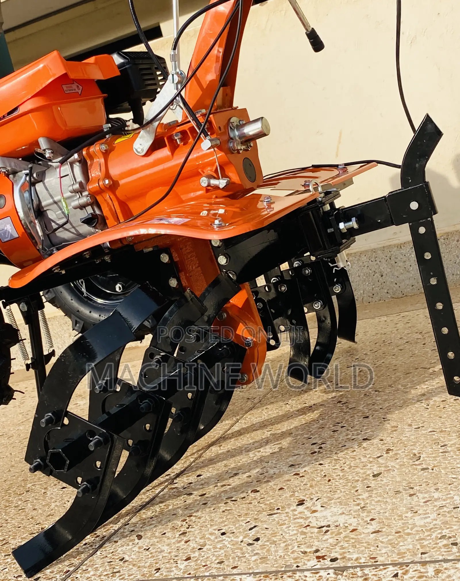 Walking Tractor / Bison Tiller With Head Lights