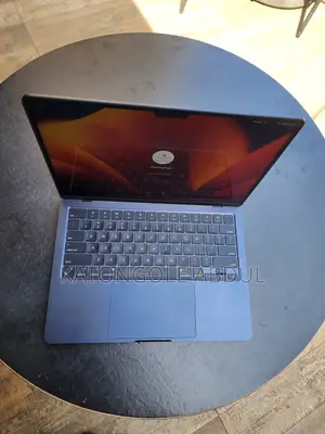 New Laptop Apple MacBook Air 8GB Intel Core M2 SSD 256GB
