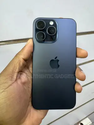 New Apple iPhone 15 Pro Max 256 GB Blue