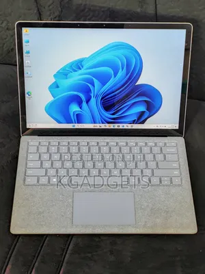 Laptop Microsoft Surface Laptop 8GB Intel Core I5 SSD 256GB