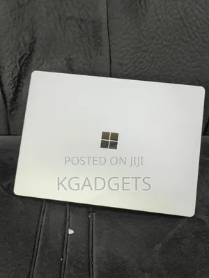 Laptop Microsoft Surface Laptop 8GB Intel Core I5 SSD 256GB