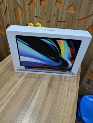 New Laptop Apple MacBook Pro 2019 16GB Intel Core I9 SSD 512GB