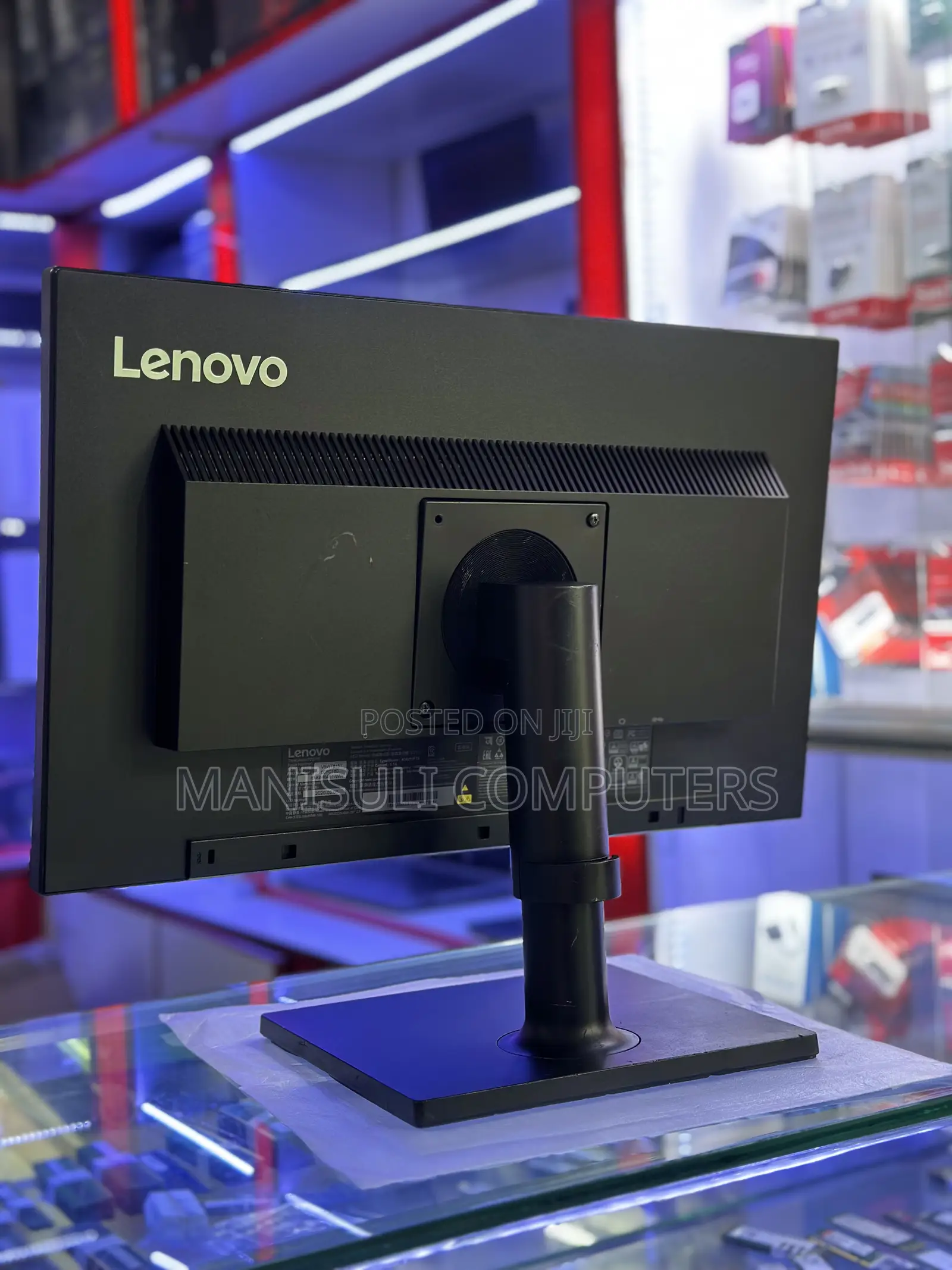 Lenovo 22.9 Inch Ips Vga, Usb 3.0 Hdmi Dp Display