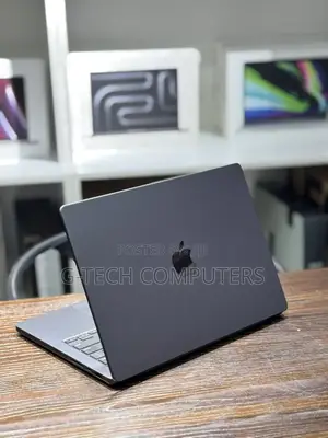 New Laptop Apple MacBook Pro 16GB Apple M3 Pro SSD 512GB