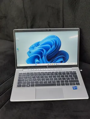 Laptop HP EliteBook 830 G8 16GB Intel Core i5 SSD 512GB