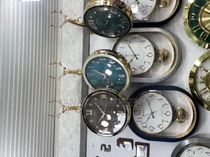 Hanging Wall Clocks