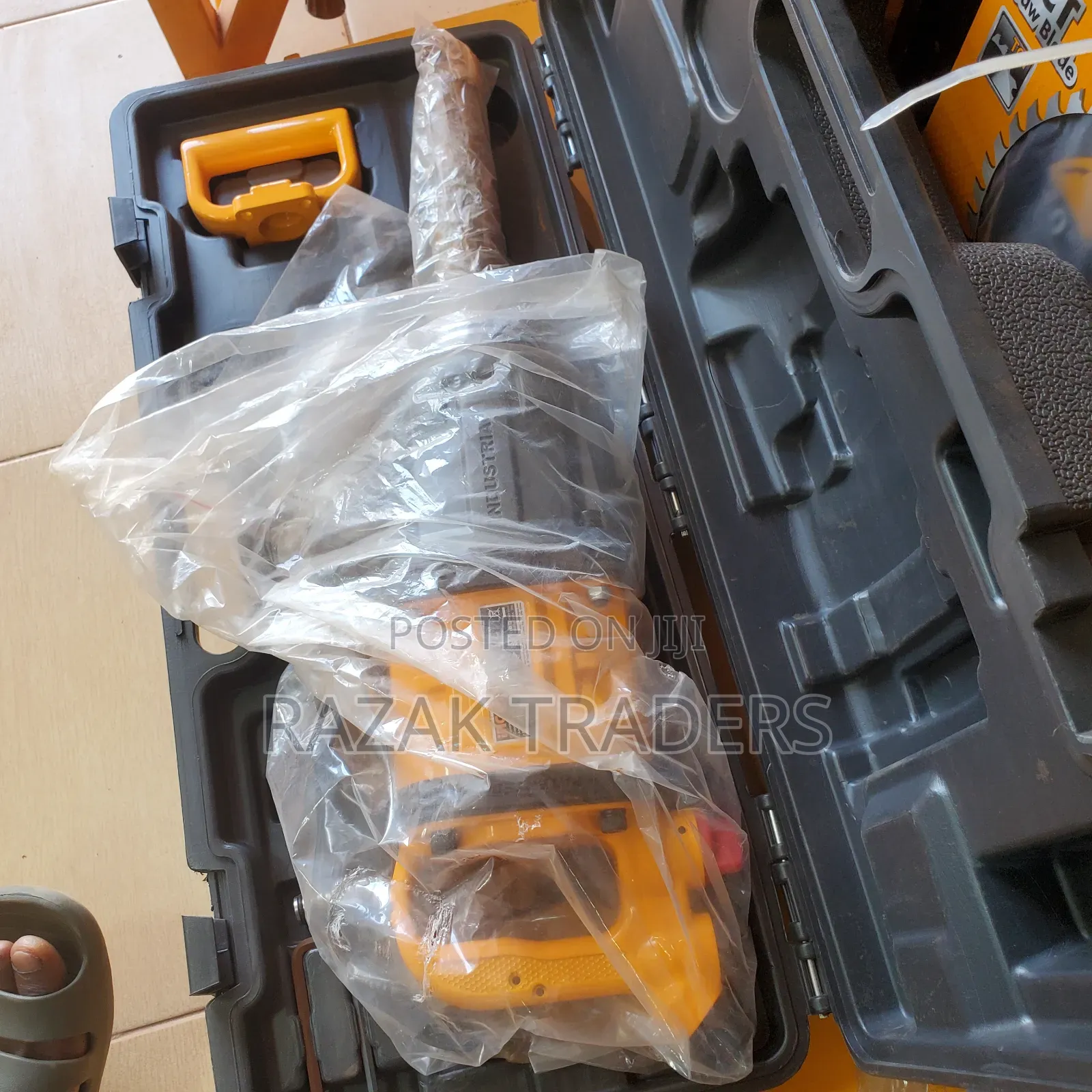 Air Impact Wrench (Aiw11222)